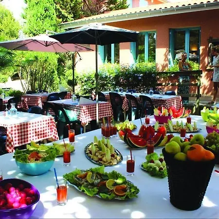 Lou Riou Village 度假村