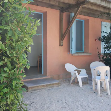 Курортный комплекс Lou Riou Village Сен-Тропе