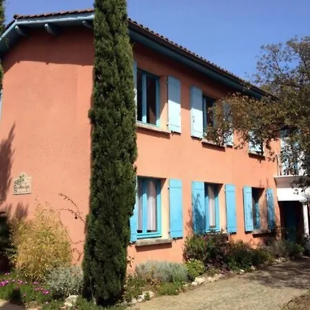 Lou Riou Village 3*