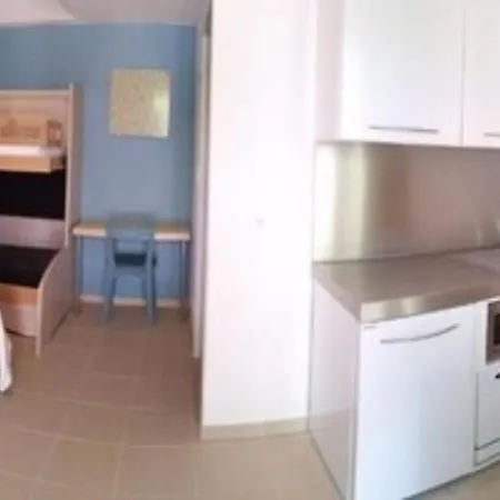 Lou Riou Village Сен-Тропе