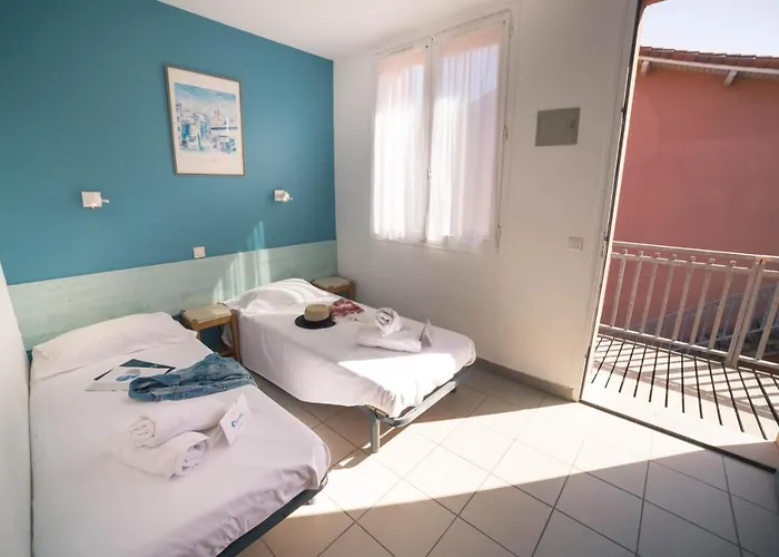 Lou Riou Village Курортный комплекс 3*